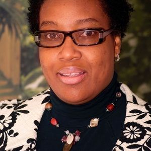 Meet your Posher, Marcia